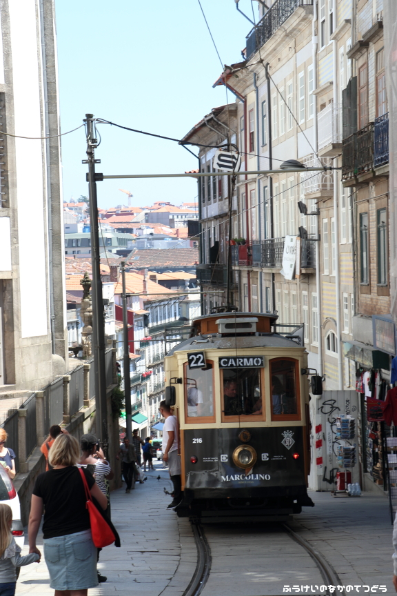 鉄道写真  ポルト市電(Porto Tram) Pr. da Liberdade - Clérigos