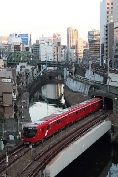 鉄道写真 東京メトロ 御茶ノ水－淡路町